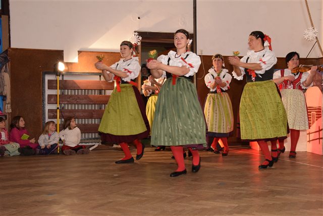 Vánoční vystoupení s muzikou Špalíček - fotografie 3